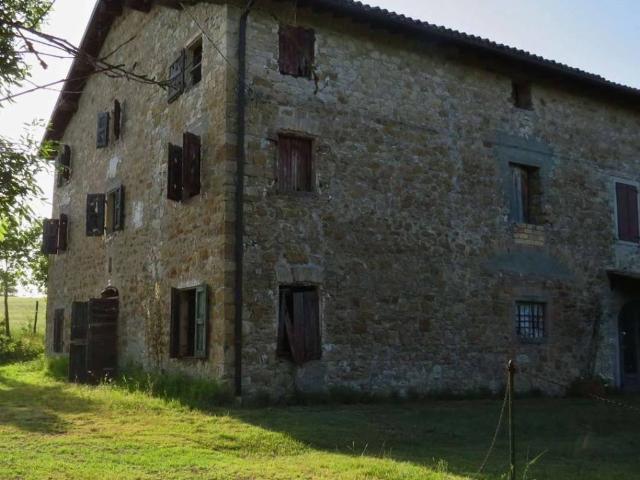 Rustico in vendita a Tresinaro - Secchia, Re