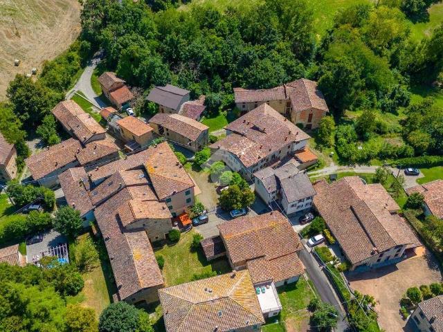 Rustico in vendita a Tresinaro - Secchia, Re
