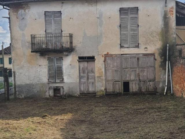 Rustico in vendita a Piemonte, Asti