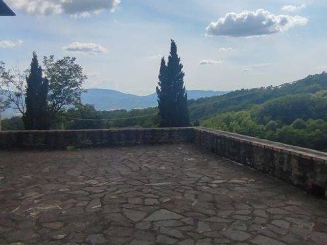 Rustico in vendita a Vicchio, Toscana