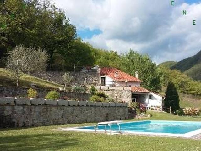 Rustico in vendita a Vicchio, Toscana
