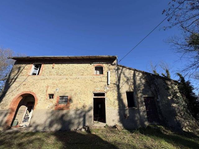 Rustico in vendita a Vicchio, Toscana