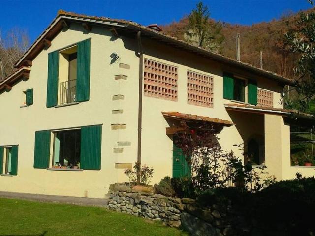 Rustico in vendita a Vicchio, Toscana