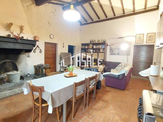 Rustico in vendita a Vicchio, Toscana