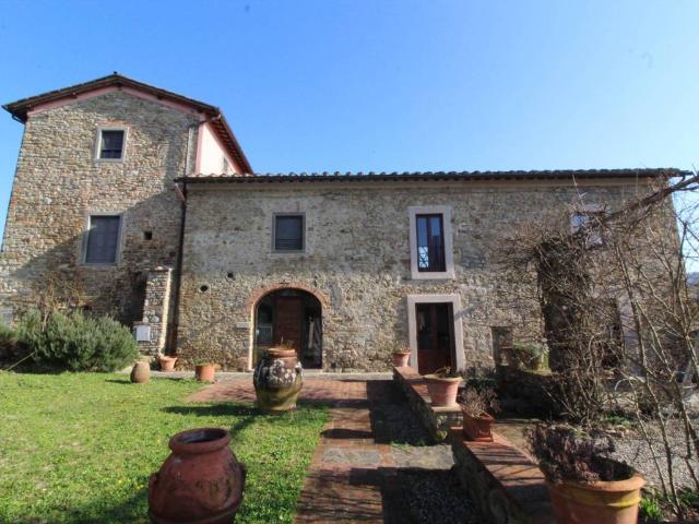 Rustico in vendita a La Ginestra, Vicchio