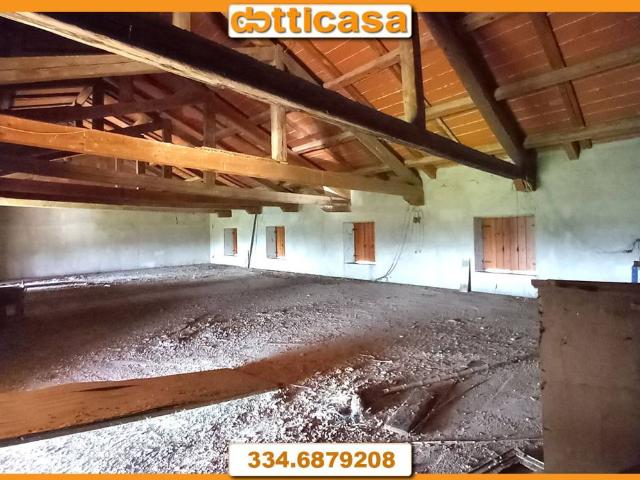 Rustico in vendita a Vicenza, Veneto