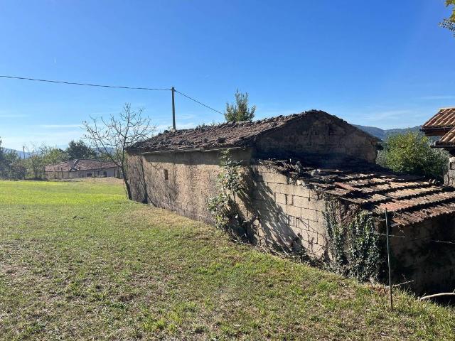 Rustico in vendita a Vico Nel Lazio, Lazio