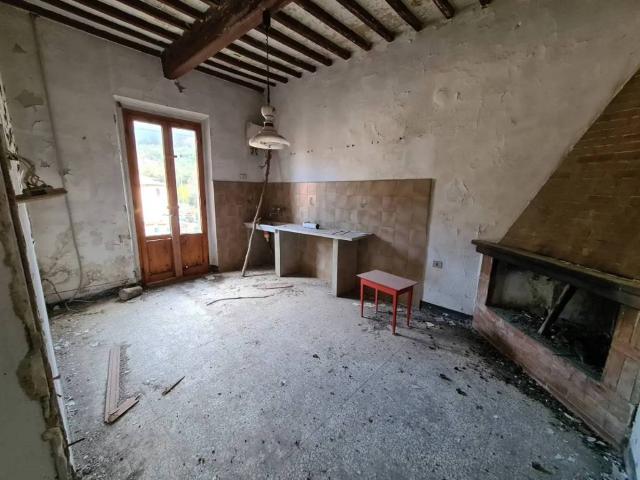 Rustico in vendita a San Giovannialla Vena, Toscana