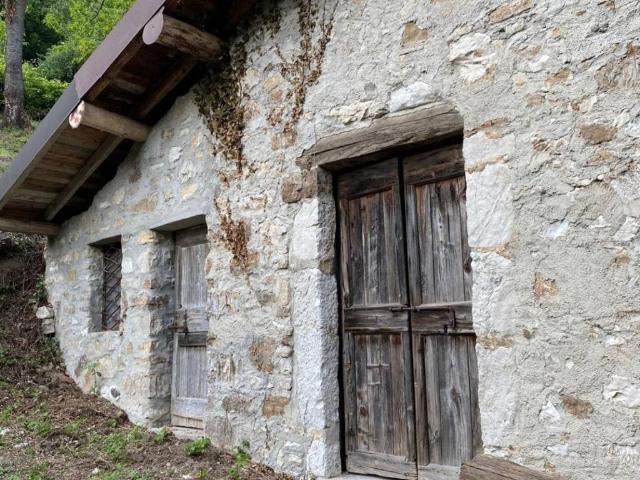 Rustico in vendita a Vigano San Martino, Lombardia