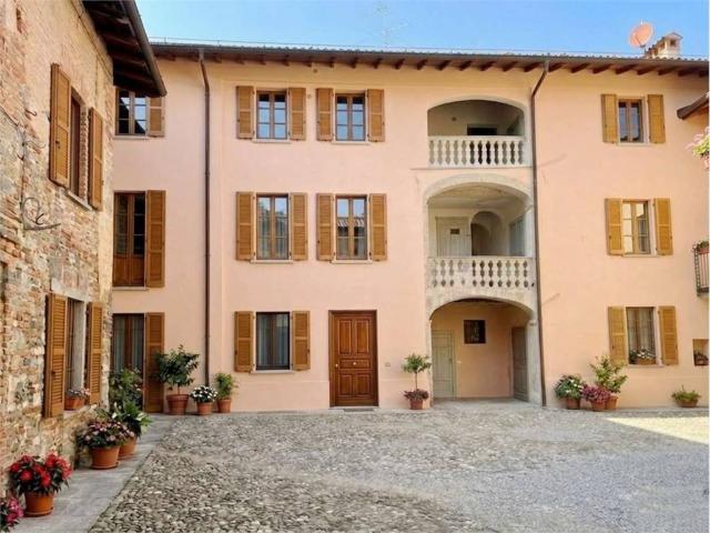 Rustico in vendita a Comunità Montana del Piambello, Viggiù
