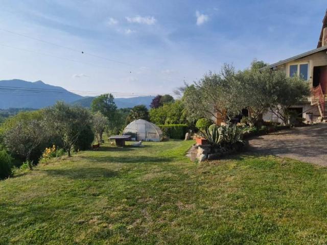 Rustico in vendita a Comunità Montana del Piambello, Viggiù