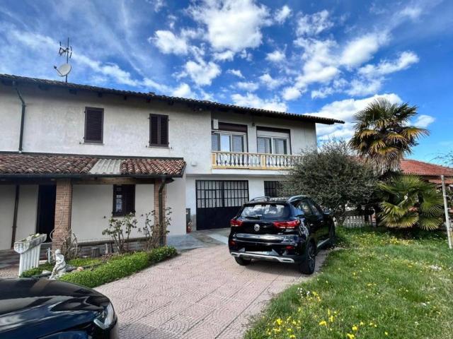 Rustico in vendita a Piemonte, Asti