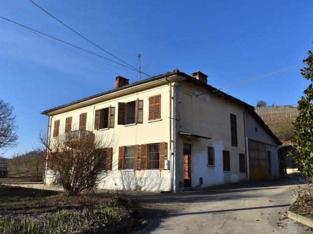 Rustico in vendita a Piemonte, Asti