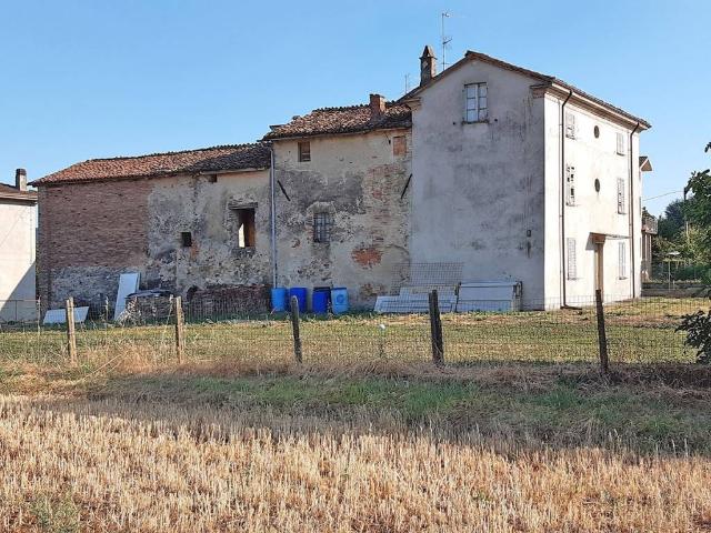 Rustico in vendita a Vigolzone, Reggio Emilia
