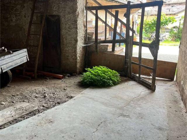 Rustico in vendita a Comunità della Vallagarina, Villa Lagarina