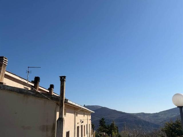 Rustico in vendita a Villa Santa Maria, Abruzzo