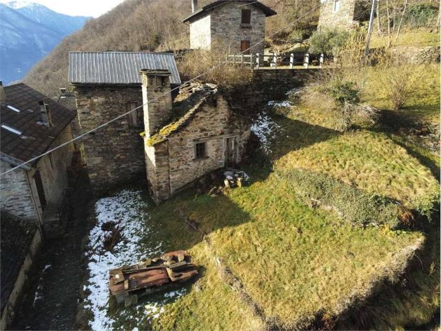Rustico in vendita a Tappia, Piemonte