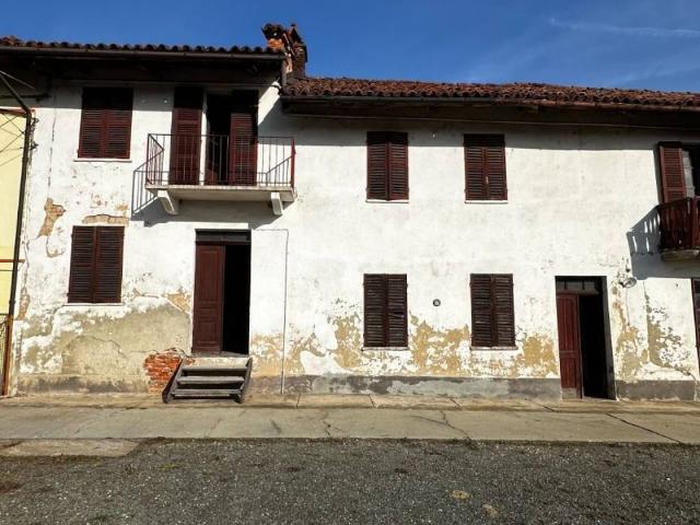 Rustico in vendita a Piemonte, Asti