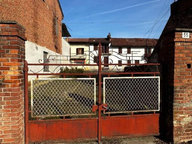 Rustico in vendita a Piemonte, Asti