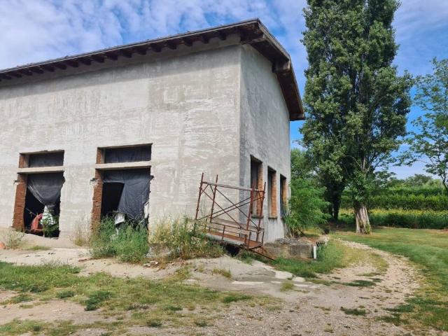 Rustico in vendita a Villafranca Di Verona, Veneto