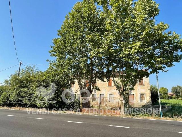 Rustico in vendita a Sant'Eurosia, Villafranca di Verona