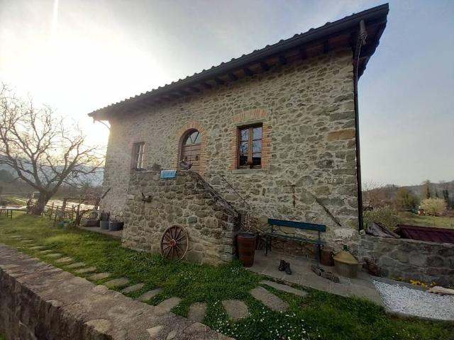 Rustico in vendita a Unione di comuni Montana Lunigiana, Villafranca In Lunigiana