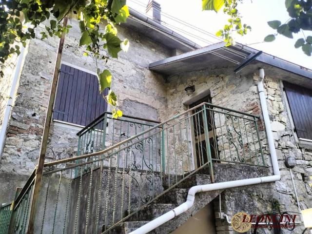 Rustico in vendita a Unione di comuni Montana Lunigiana, Villafranca In Lunigiana