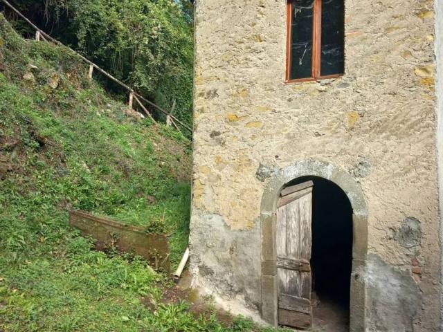 Rustico in vendita a Unione di comuni Montana Lunigiana, Villafranca In Lunigiana