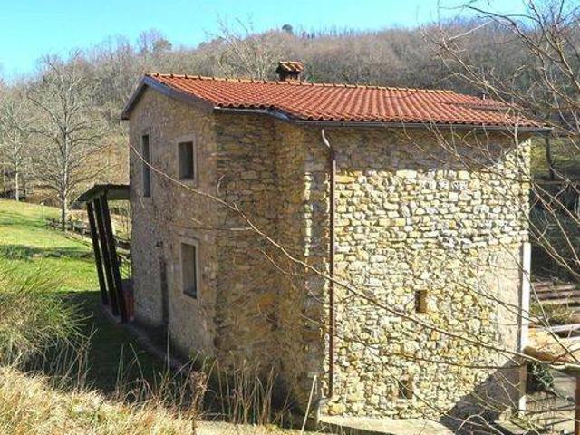 Rustico in vendita a Unione di comuni Montana Lunigiana, Villafranca In Lunigiana