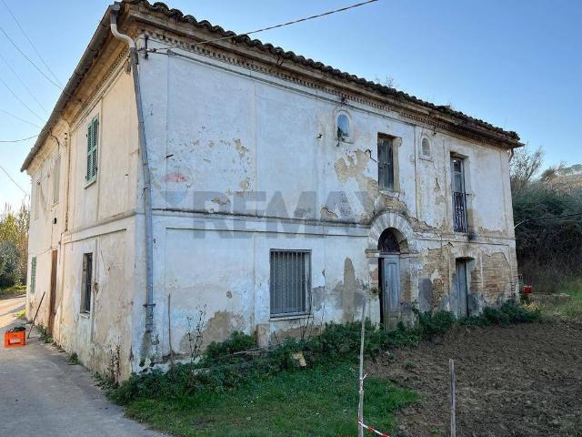 Rustico in vendita a Villamagna, Abruzzo