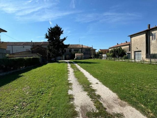 Rustico in vendita a Villamarzana, Veneto