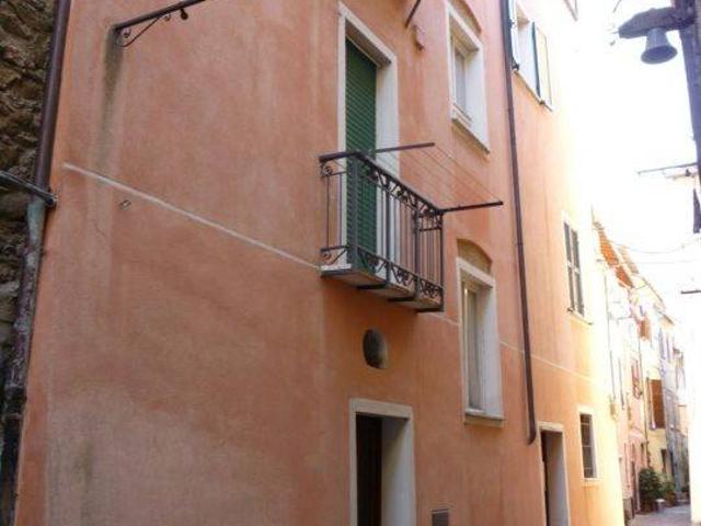 Rustico in vendita a Villanova D'albenga, Liguria
