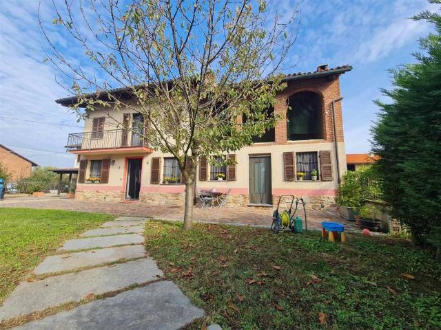 Rustico in vendita a Piemonte, Asti