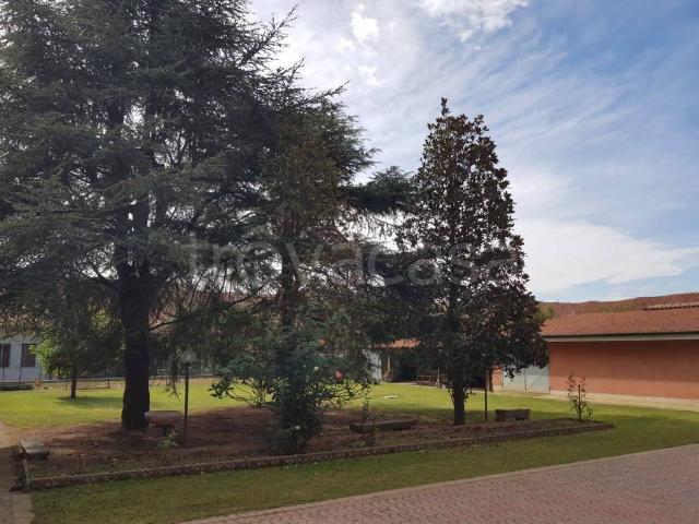 Rustico in vendita a Piemonte, Asti