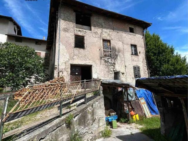 Rustico in vendita a Comunità della Val di Non, Tuenno