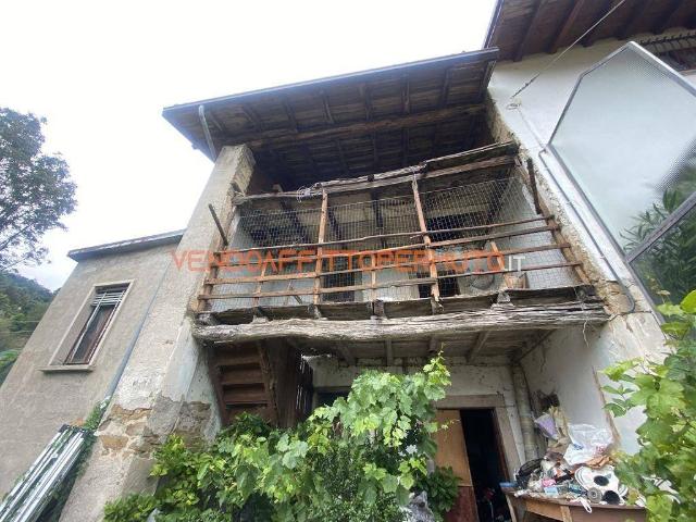 Rustico in vendita a Villongo, Lombardia