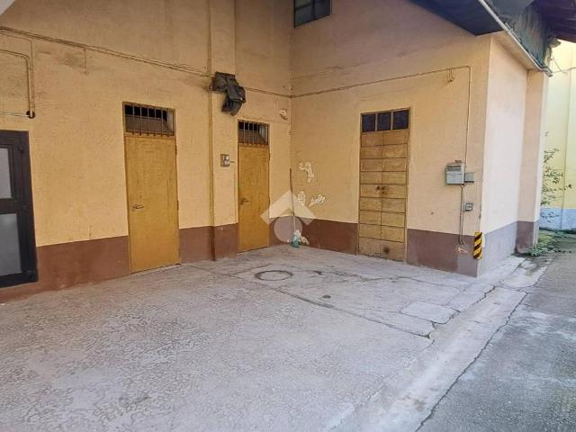 Rustico in vendita a Vimodrone, Milano