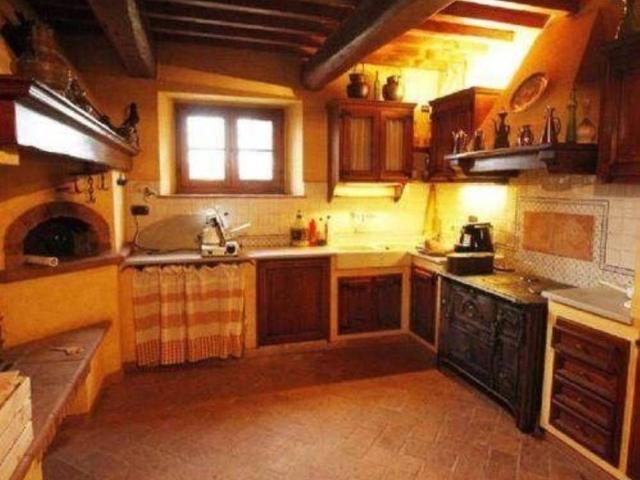 Rustico in vendita a Unione dei Comuni Circondario dell'Empolese Valdelsa, Vinci