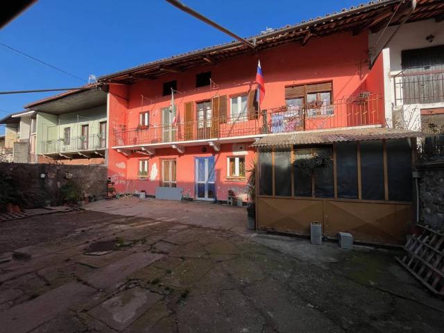 Rustico in vendita a Cascina Era, Piemonte