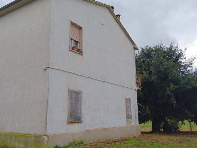 Rustico in vendita a Viterbo