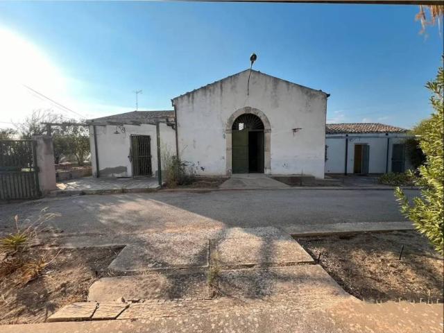 Rustico in vendita a Vittoria, Sicilia