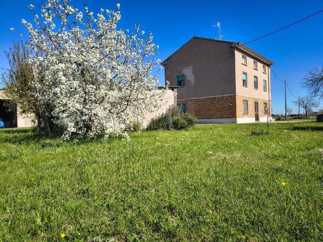 Rustico in vendita a Voghiera, Reggio Emilia