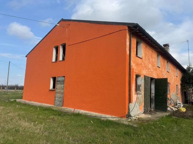 Rustico in vendita a Voghiera, Reggio Emilia