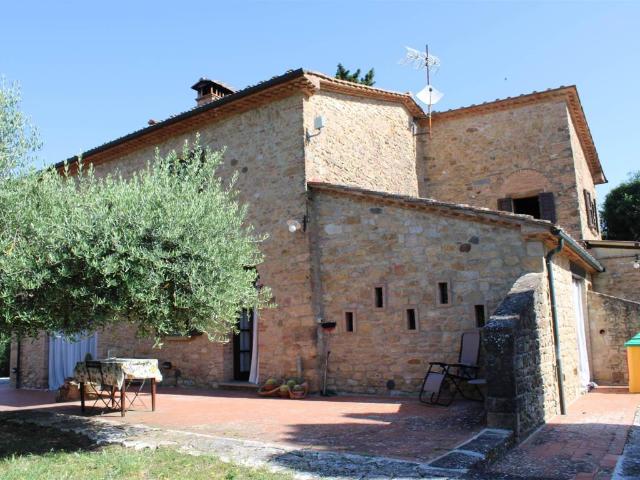 Rustico in vendita a Volterra, Toscana