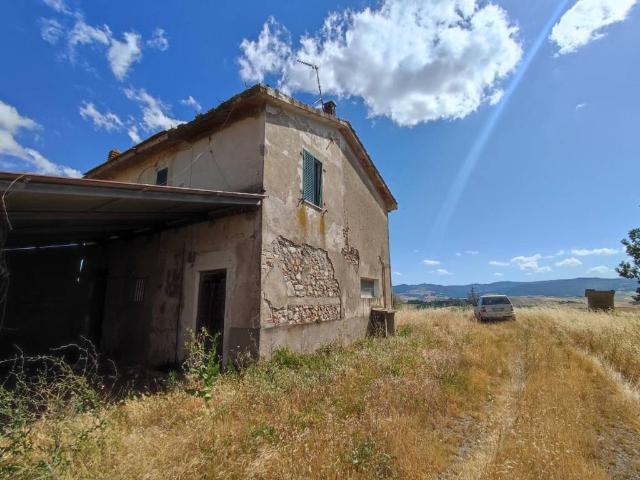 Rustico in vendita a Unione dei Comuni Circondario dell'Empolese Valdelsa, Volterra