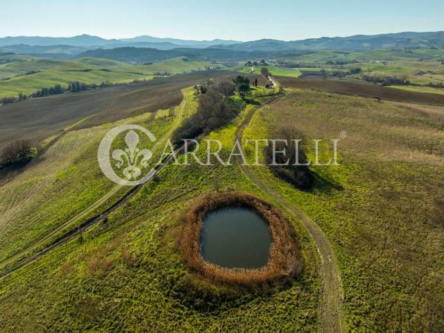 Rustico in vendita a Volterra, Toscana