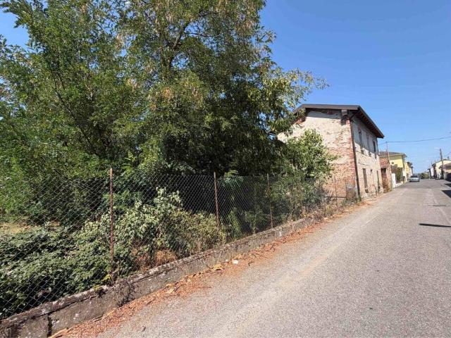 Rustico in vendita a Zinasco, Lombardia