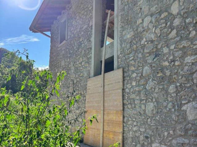 Rustico in vendita a Stabello, Zogno