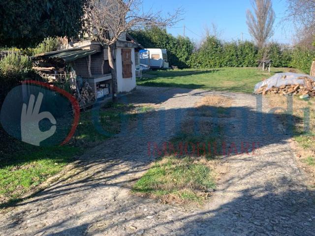 Rustico in vendita a Bevagna, Umbria