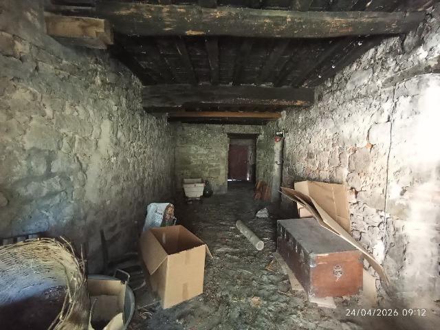 Rustico in vendita a Misigliano, Camaiore